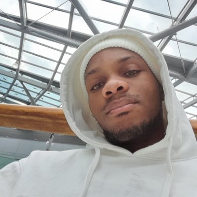 nazature's profile picture. broken free 😊⛓ A new beginnings 🔥