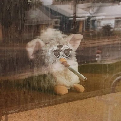 GO FOLLOW @SANRIOKEYS!!!!!! THIS IS AN INACTIVE ACCOUNT