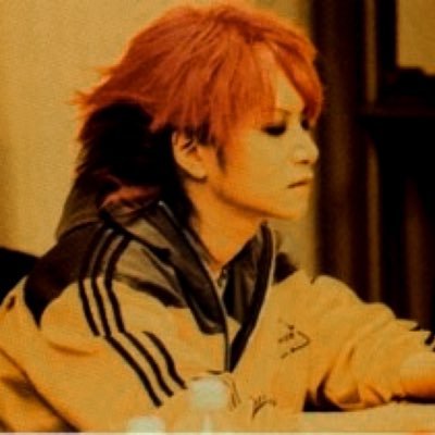 誰にもバレずに好きなことを言いたいだけ。悪いことは書かない。好きなことだけ。 中身は人間じゃないかもしれない。 『Stay free my misery』