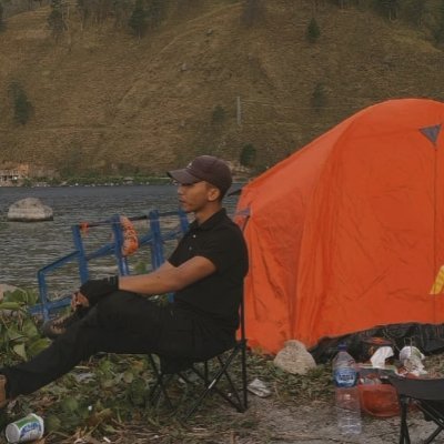 Manyu832579's profile picture. Peternak muda