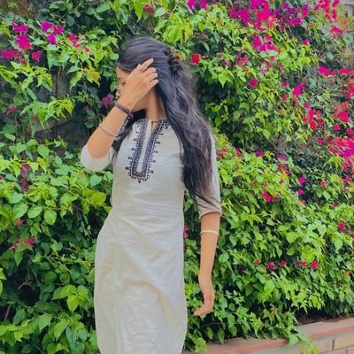 itz_me_shalu's profile picture. 🫰✨