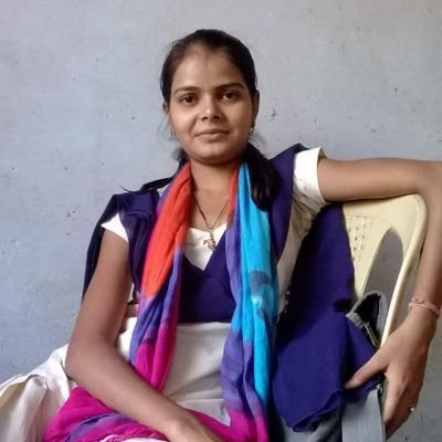 sapnateacherjpr's profile picture. 100% Follow 🔙 😘