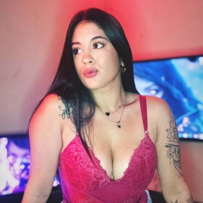MiCaaMicheli's profile picture. IG: Miqui.miqui96