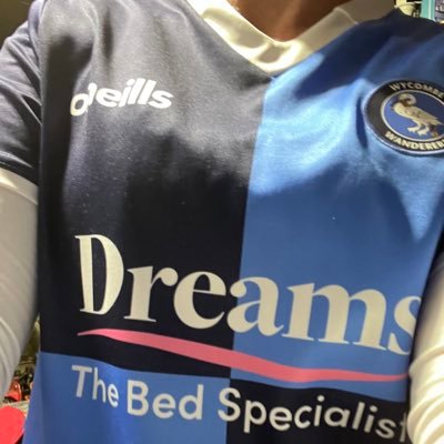 WWFC supporter, Mum to 3 boys, 2 rescue pups and a full time train driver 🚂