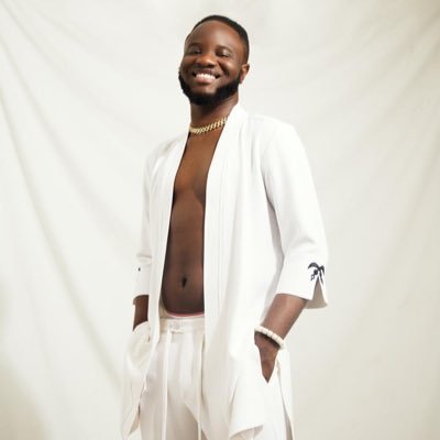 @DeeoneComedian