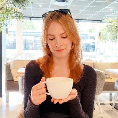 CallmeK1RA's profile picture. Caffè latte = happiness ☕