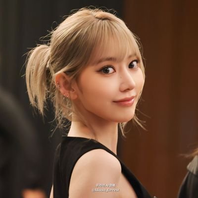 꾸라야
그해 그 사람 그 날부터~
너의 미모로 오대양을 나뭇잎으로 건너고
너의 손짓 한번이 바다를 갈랐단다
🌸ㄴHㄱr 널 끝없이ㅅr ㄹ5 ㅎㅐ🌸
-자료상업,출처크롭❌자유롭게-
#사쿠라 #sakura
#미야와키사쿠라 #みやわきさくら
#宮脇咲良
#르세라핌 #LE_SSERAFIM