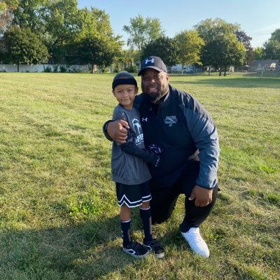 AndreCastine54's profile picture. Assistant Coach at @sep_football #gorams