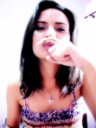 Prazer, meu nome em japonês é ジュリア!!! -
I ♥ Jesus...||
I ♥ System of a down. ||
I ♥ cruzes †