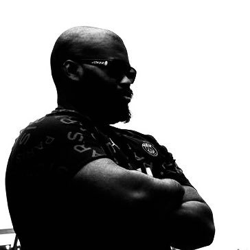 Photographer. Brooklyn native. door kicker in the past.