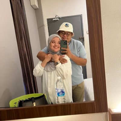 aimanafiq01's profile picture. Doubt kills more dreams than failure ever will - Suzy Kassem -