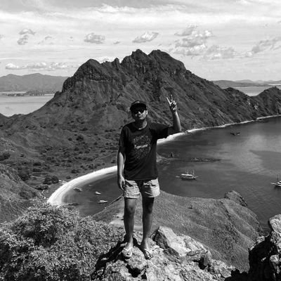 distracteddd's profile picture. bio adalah oib