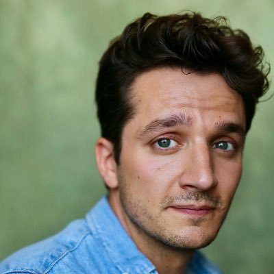 Actor, recently in Disney’s @bedknobsonstage! Previously in @WarHorseOnStage for the @NationalTheatre and @GrinningManLDN in the West End. He/Him
