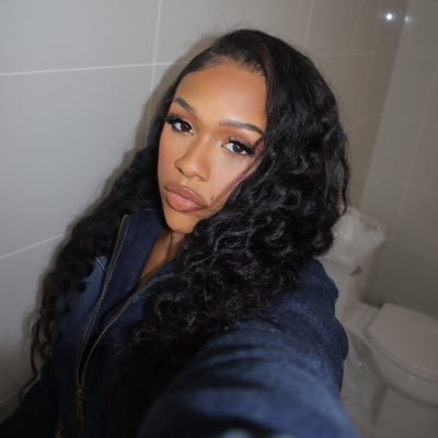 Atyana___'s profile picture. 