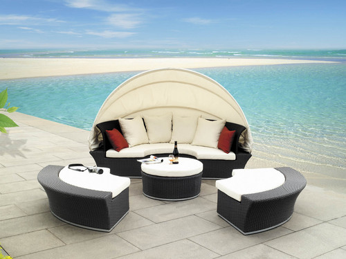 Alle LoungeSeats® tuinsets en loungesets bestelt u online met interessante kortingen en zonder vooruitbetaling. U betaalt pas bij aflevering.
