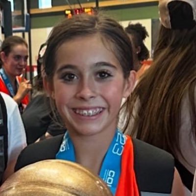 harperhoops2030's profile picture. 