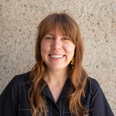 biomaterial girl living in a biomaterial world 🧪♻️🌿 Research in: HCI x Biodesign x Material Science Postdoctoral Fellow at Hand and Machine Lab @UNM