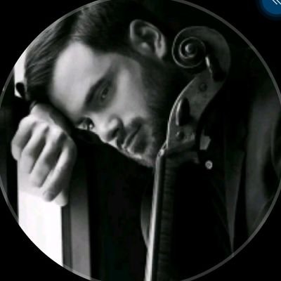 I'm a musician 🎻🎵 and that's what I love doing best. all my gratitude to my lovely and supportive fans ♥️ you mean the whole world 🌎 to me