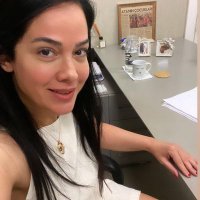 Isla Debow (@isladebow) 's Twitter Profile