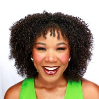 Erin Hunter (@erinhuntertv) 's Twitter Profile