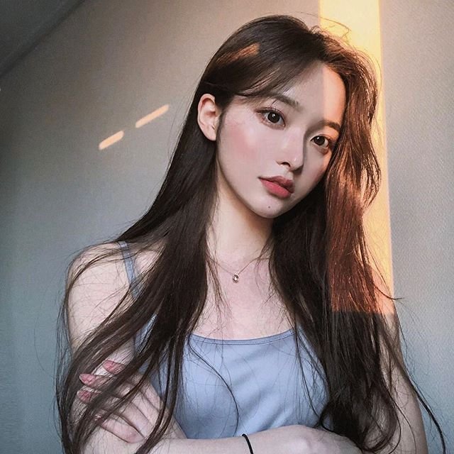 Annna6886648701's profile picture. びんぼうから成り上がり　7社を経営　資産50億・現在は稼げる情報をお伝えしたり、10万円を配布したりしてます･現在LINE登録で10万円配布中　まずはフォローしてください/高確率当選中！➡　https://t.co/cJ8L1IUg7y