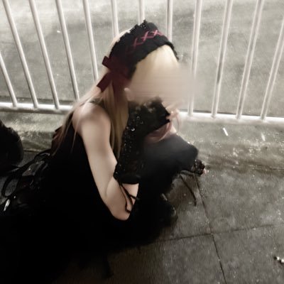zx_uz666's profile picture. 労働☆人生