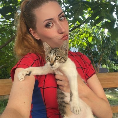 sirinbag0's profile picture. İstanbul Üniversitesi Hukuk Fakültesi 
since 2017⚜️