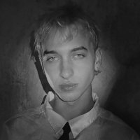 luke (@lukeestage) 's Twitter Profile
