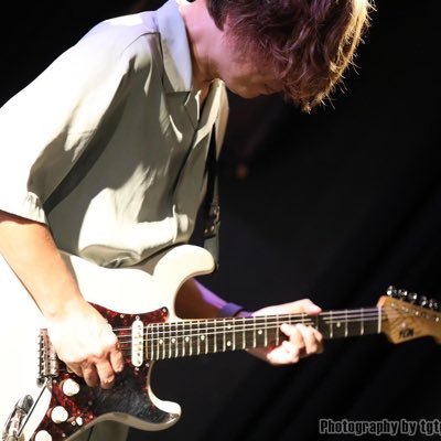 komachi3nkmachi's profile picture. 佐賀県唐津市出身。NITROBOX @ntbx_officialのGuitar🎸いくつになっても日々前進🎸音楽が人に与える影響を学んで皆んなが笑顔になれる空間・地域・社会をデザインしたい作業療法士🎸 Gato_montahes SUZURI（スズリ）https://t.co/uHwUpMSQPg