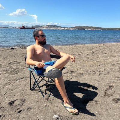 aatayGl8's profile picture. 