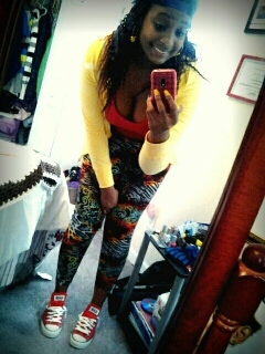 im gay af : ) #CANCER BBY , Shawty got my heart @_xBadNewsBrie :)