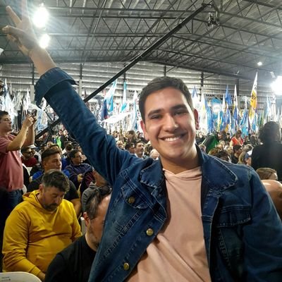 Valengaro_'s profile picture. ✝️ Hijo de Dios | ☭ Marxista | Lady Gaga ♡