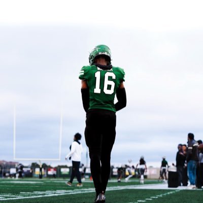 6’3 185lbs |LB/S/ATH | 11.3 100m l 22.2 200m | 50.3 400m | Class of 2026 | Pacific High School | 3.0gpa | 2 sport 🏈🏃♂️