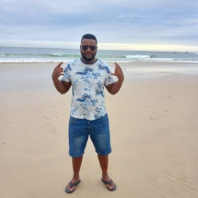 tatendamututa's profile picture. #tech
#sports
#travel