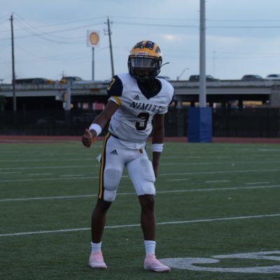 @zadariusbrooks27@gmail.com 5,9 |138 lbs| Nimitz high school |class of 28|📞3463096338|