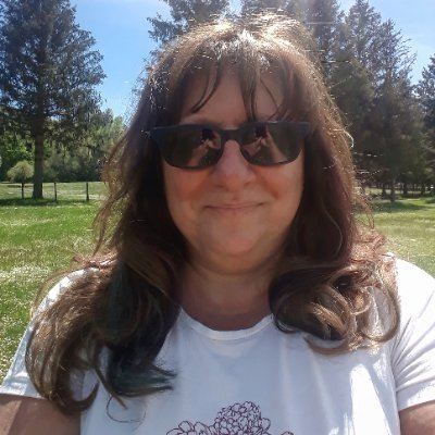 blue_river15's profile picture. Linguist, translator, editor 
🇮🇹🇬🇧🇫🇷🇪🇸 
🎓 La Sapienza, Roma
 
☀️: ♎ 
🌜: ♓ 
Rising: ♊ 
mbti: infj-t
 
she/her
Zaqa: blueriver15
IG: freetraveller_pt