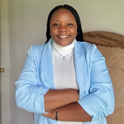 LynnMapiye's profile picture. If it is to be, its up to me💫