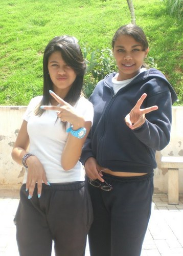 :   βØŇĐ€ ĐΔŞ ĐΔŇΔĐƗŇĦΔΔŞ  -- Meninas sedutoras caudadoras de problemas .!