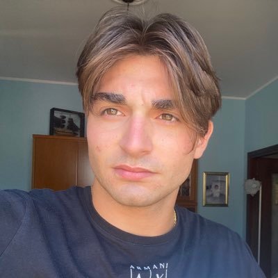 luca_lissi's profile picture. 🔞+5  🎓Università Cattolica del Sacro Cuore ❤️🖤