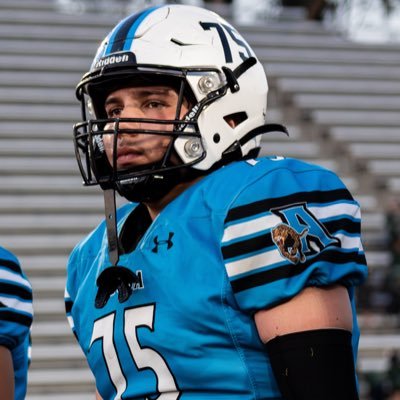 DT/N//Azusa High School// Co 25// 235lbs 5’10//4.0 dash 5.2 laser time// CONTACT: Michael.T.Mendez78@gmail.com