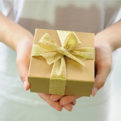 収入アップ実践テクニックやおトク情報など発信したりしています。自分自身お金に苦労したのでお金に困っている方を助けたいと思い、少額ですが現金配布企画を実施中。 フォロワーさん優先→ https://t.co/qXriKF0IxC