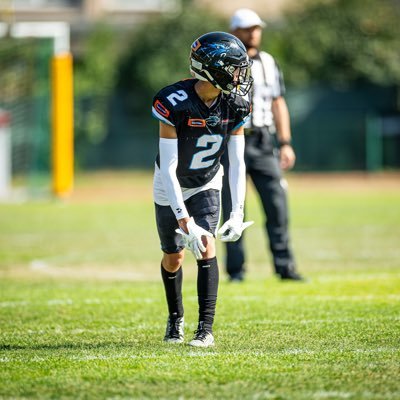 kejpiwr_'s profile picture. #2 Wide receiver for Panthers Wroclaw U19/132 lbs 5’11 (180 cm)/Age:16/class:2027/GPA: if I change the Polish ratings then 3.0