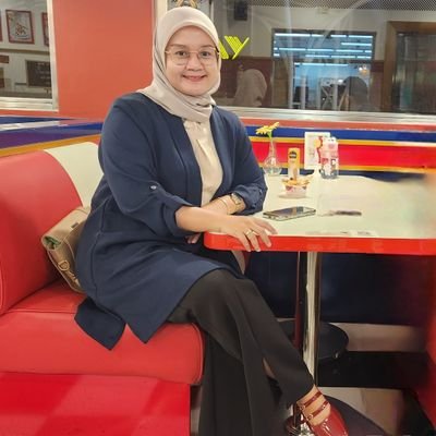 momonceeee's profile picture. ♊