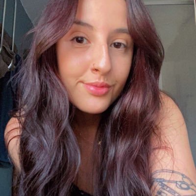 _clxirol's profile picture. 28 | UK 🇬🇧 OU Graduate ‘25🎓