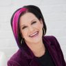 KCCopyDiva's profile picture. Copywriter by Day. Freelance Rockstar by Night. Biz Coach | Speaker | Founder @FXofKC | Former Adjunct Prof | Helping Creatives + Companies #BeBadass 🎗️ #🟦