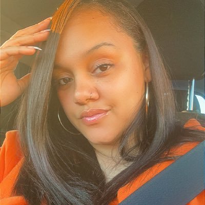 YannaCheerDoll's profile picture. RR 💙 NN 💗