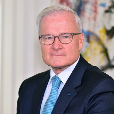 Président BE Conseil. DGSE (juin 2017-janvier 2024), ancien ambassadeur de France en Algérie (2014-2017) et au Royaume Uni (2011-2014).