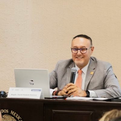 Doctor en Derecho, Magistrado en el @TJASonora; Democracia; DD.HH.; Anticorrupción y Responsabilidades Administrativas.