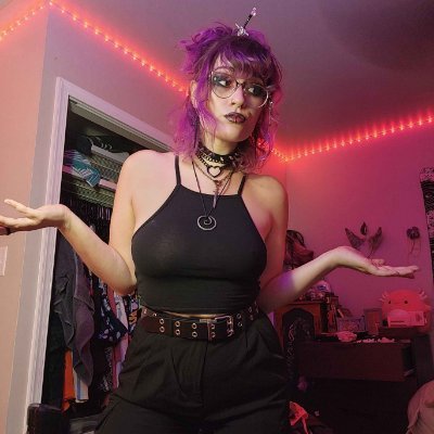 honeym0oo's profile picture. ☆nb, bi, disabled☆ 28
| IT major | PC gaymes | socials in link below :O
//MINORS DNI//
~she/they~ 
NSFW acc: @honeymooXX