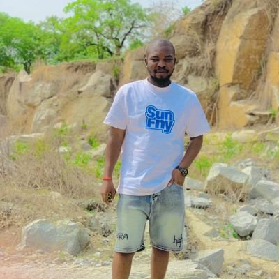 may_day31190's profile picture. People and time will teach you better than books. 

Proudly Auchi, Estako Clan. Any where Burnaboy go I'll carry my cross and follow!!  Neo black movement!!!